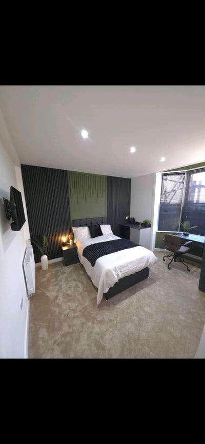 Brand New En-Suite Rooms  Main Photo