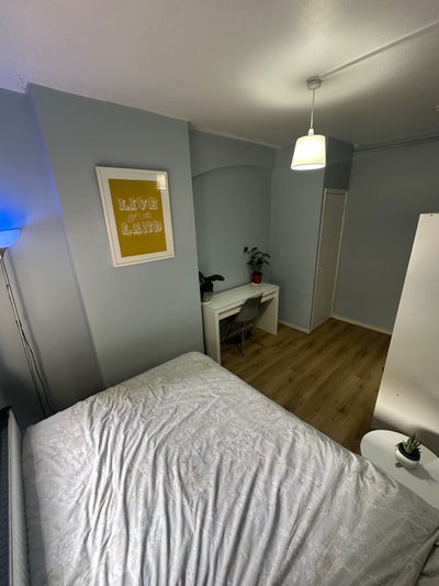 Double Room available for sublet in SE1 Southwark Main Photo