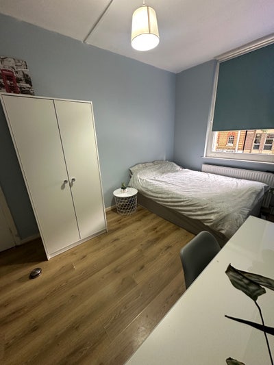 Double Room available for sublet in SE1 Southwark Main Photo