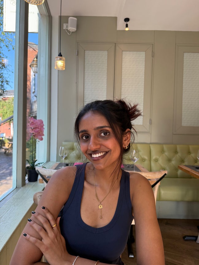 Hi! I’m Jasmeen, a 24-year-old working prof... Main Photo