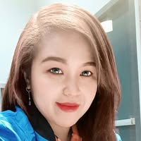 34 year old Female seeks a single or double room Main Photo