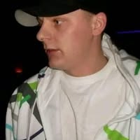 Couple seeks double room Main Photo