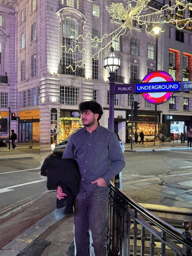 Quiet & Clean Student Seeking Room Main Photo