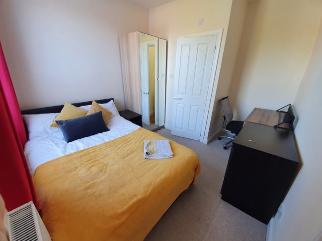 BS3* Dbl Ensuite *Harbour*Centre*Temple Meads Main Photo