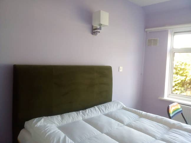 Double Room to let in a clean Home with Landlady Main Photo