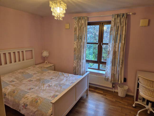 Room for Rent – Female Professional Main Photo