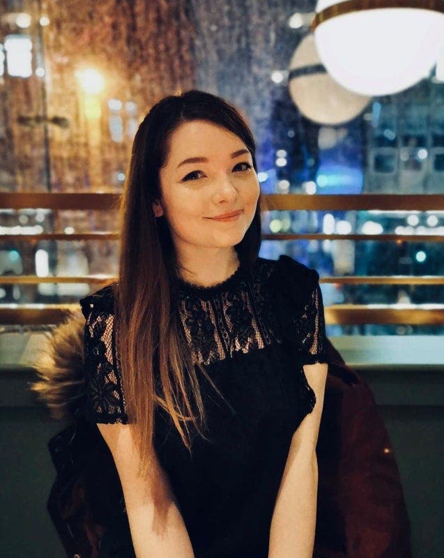 Airport based worker  Main Photo