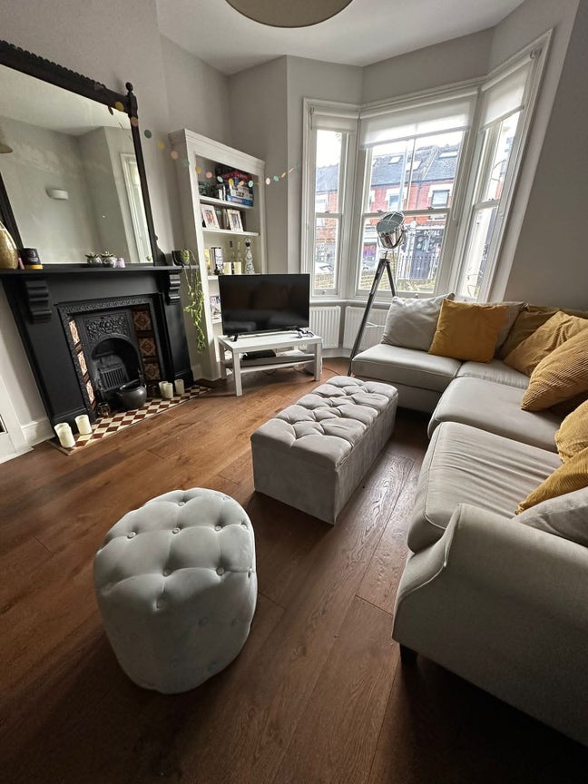 Spacious double in a sociable house 🍻 Main Photo