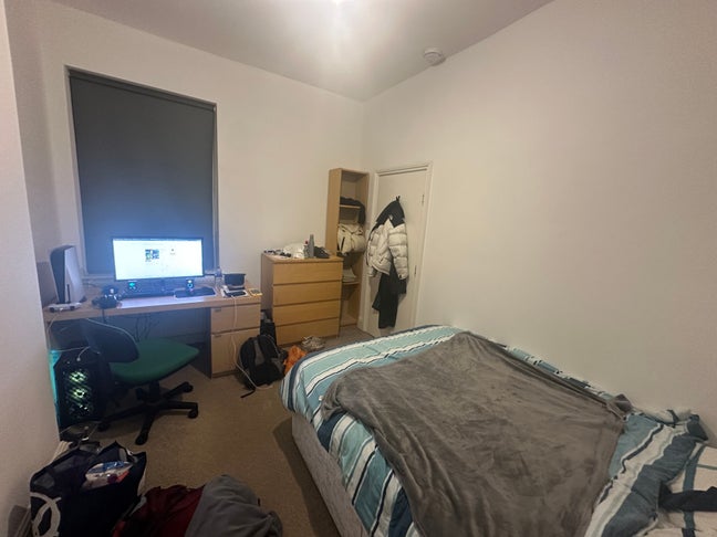 Manchester student housing tenancy available Main Photo
