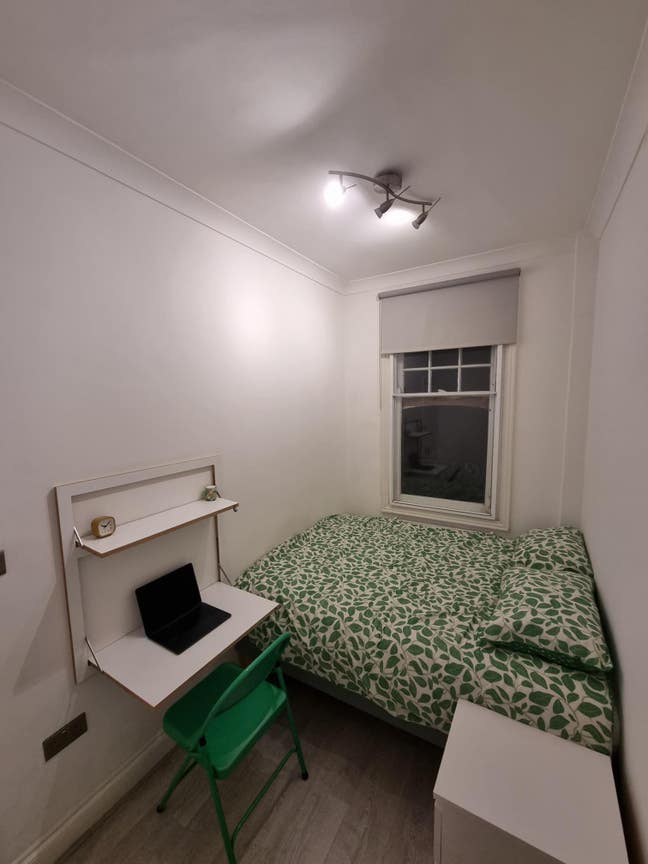 Room Near Queens Road Peckham Main Photo