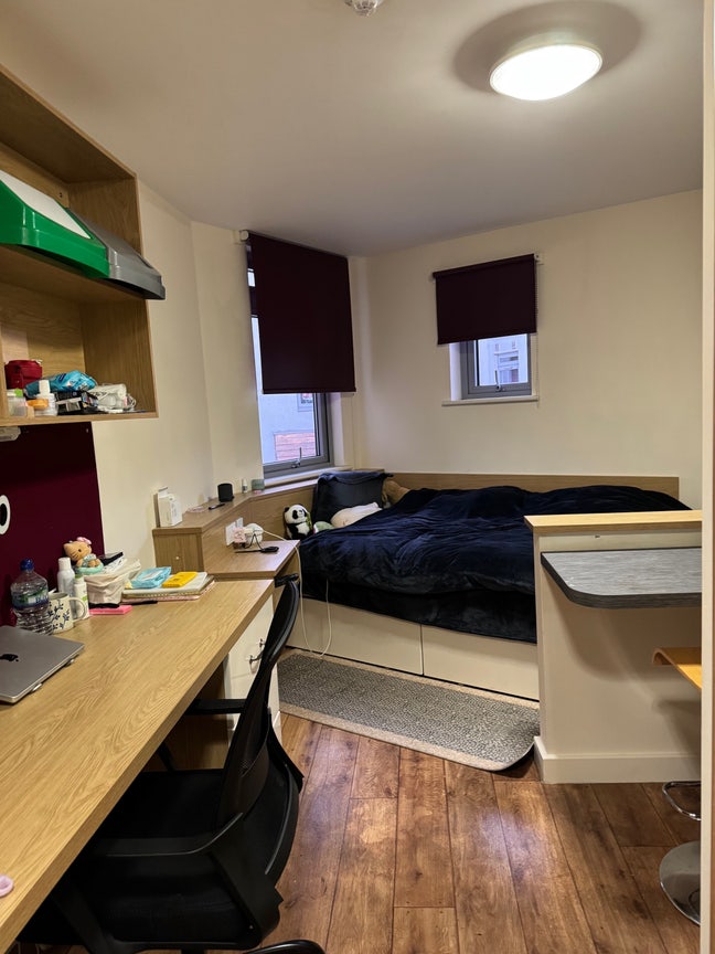 Student apartment for sublet at a low price！ Main Photo
