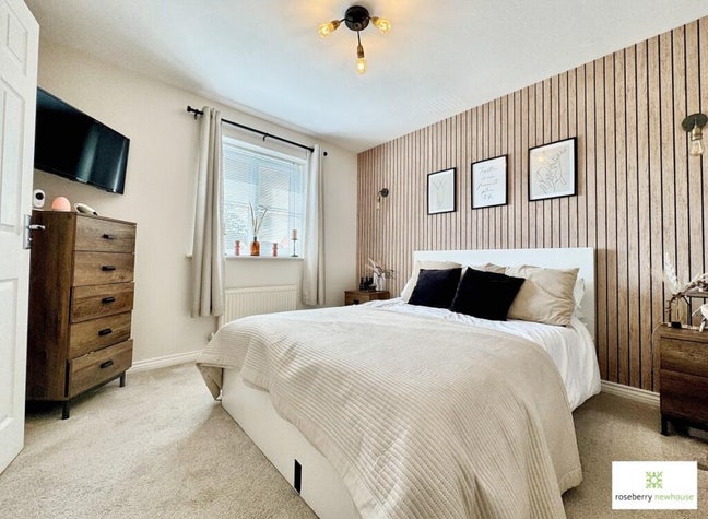 3 bedroom home - TS17 Main Photo