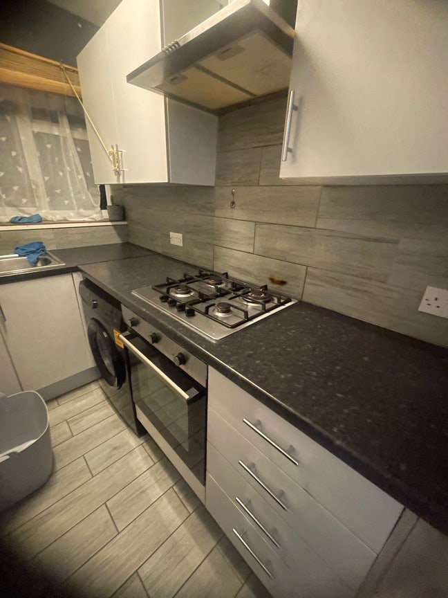 Entire house for rent  Main Photo