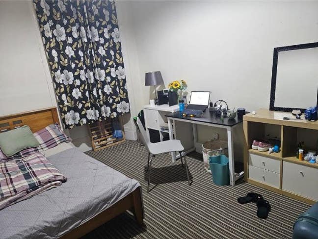 Room Available in Friendly Flatshare  Main Photo