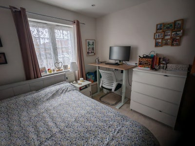 Beautiful flat in Staines Main Photo