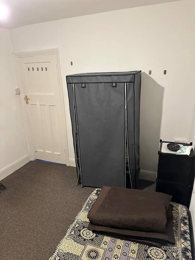 Spacious Double Room For Single Person - RM13  Main Photo