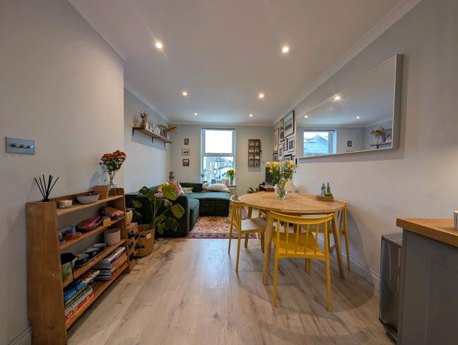 2-bedroom flat in East Dulwich Main Photo