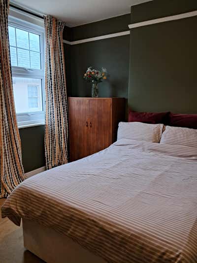 Spacious double room in central Tiverton Main Photo