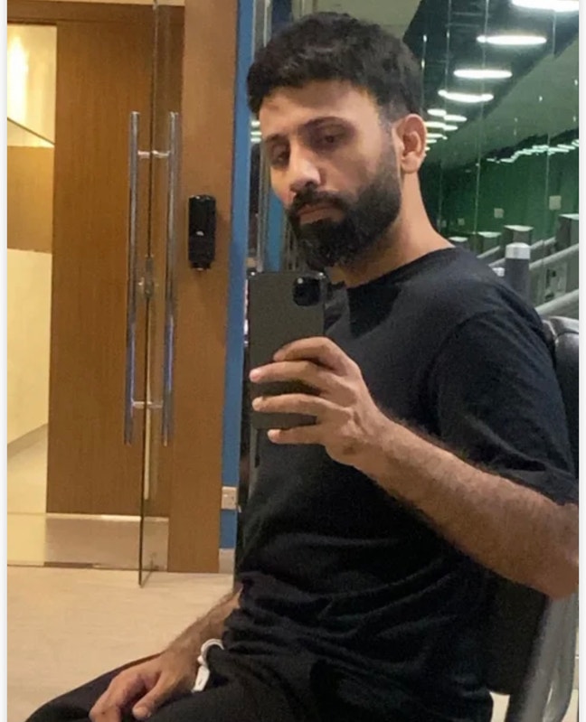 Professional Male Seeks Room in Friendly Flatshare Main Photo