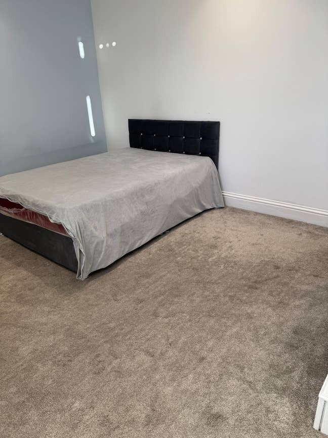 Furn double bedroom in Fratton road, Portsmouth Po Main Photo