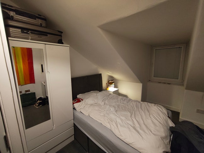 Double room in Bruntsfield available Main Photo