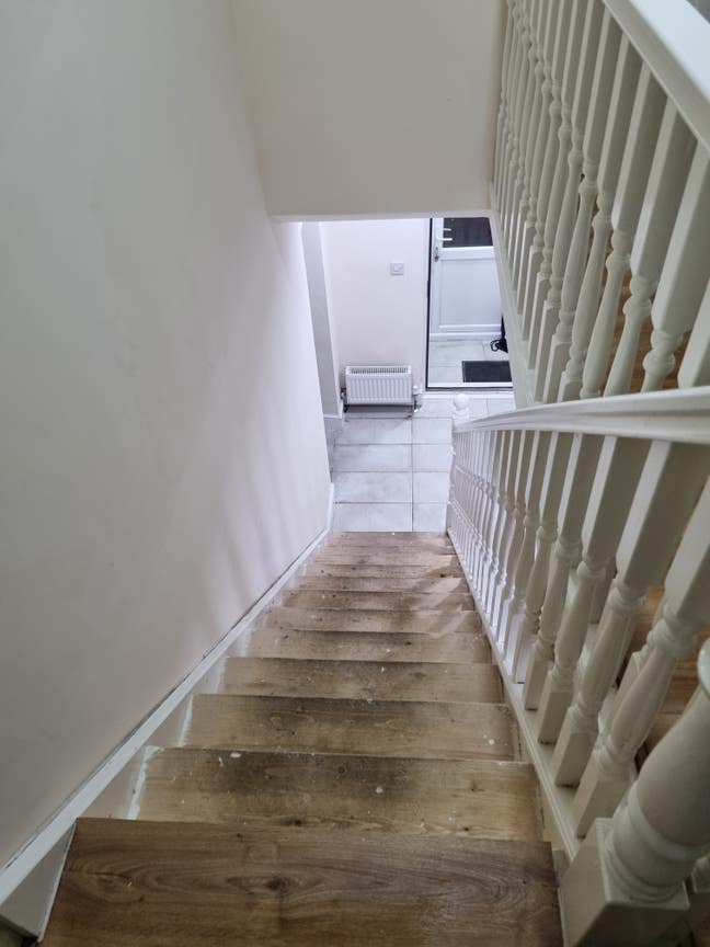 Large modern new refurbished property  Main Photo