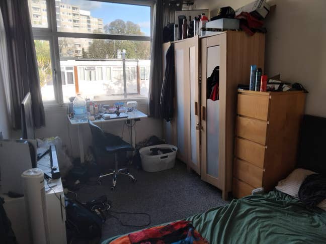 🌿 Spacious Furnished Double Room Roehampton, SW15 Main Photo