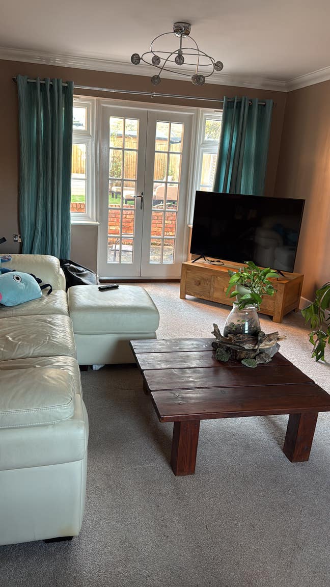 Double room furnished Main Photo