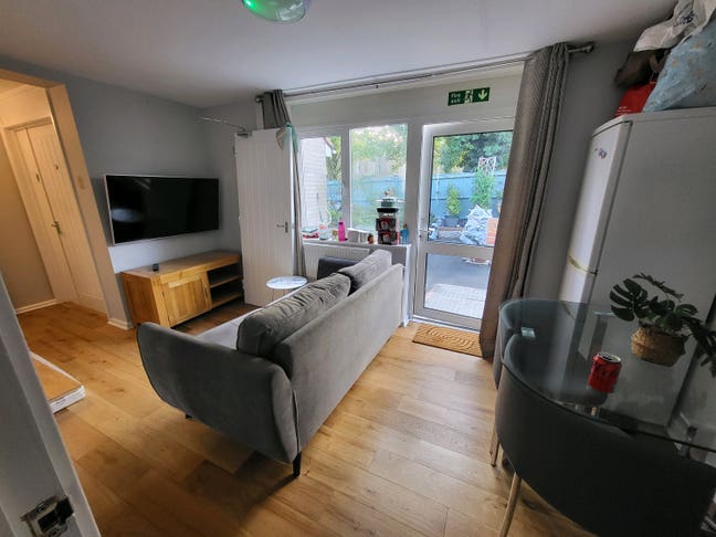 Luxury Single Room in Andover  Main Photo