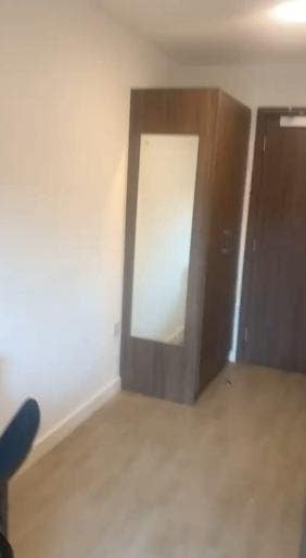 1 bed flat - Phoenix Place, Liverpool Main Photo