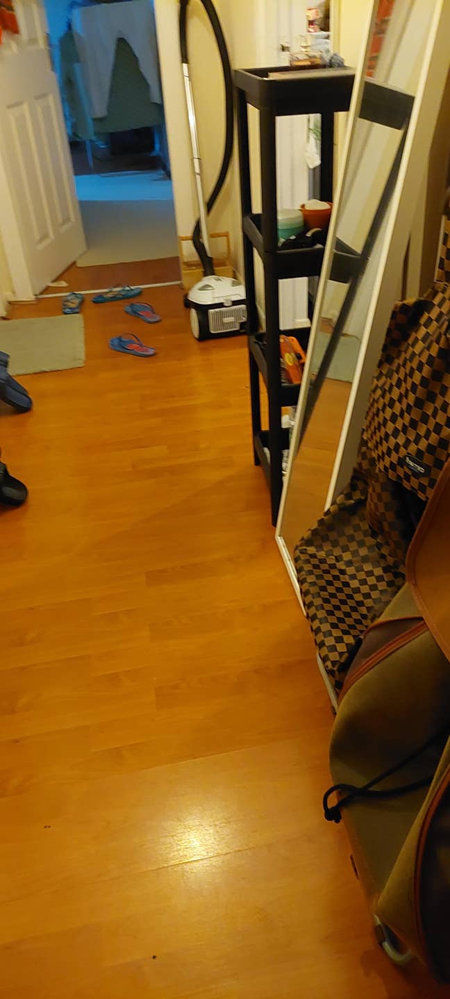 Beautiful & tidy double share room Main Photo