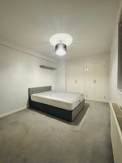 Double Bedroom Main Photo