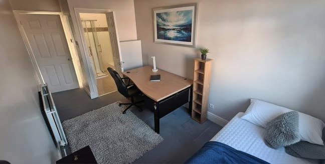 🏡 Double Room | All Bills Included - JULY! Main Photo