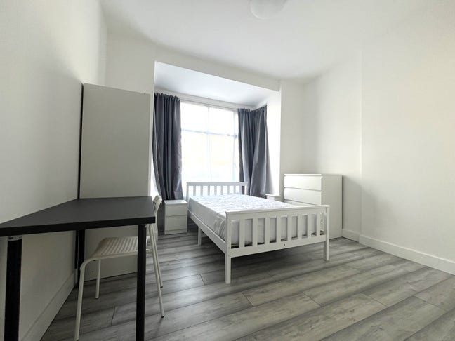 Double ensuite room for rent in Wembley Main Photo