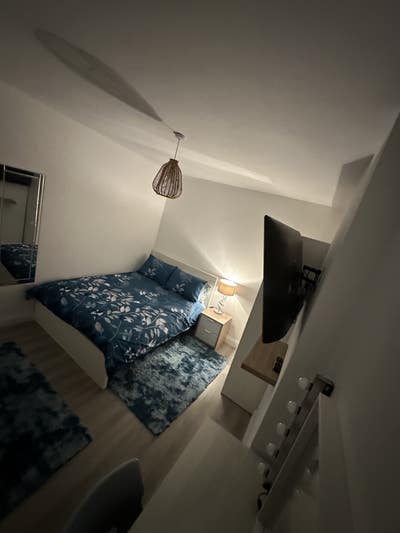 Double room to rent Main Photo