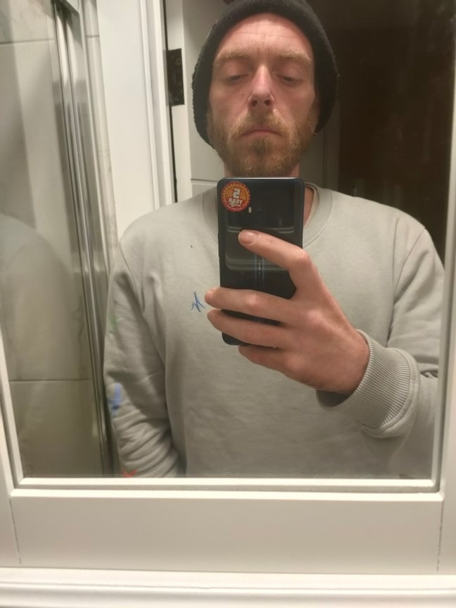 Reliable tenant looking for self contained studio Main Photo