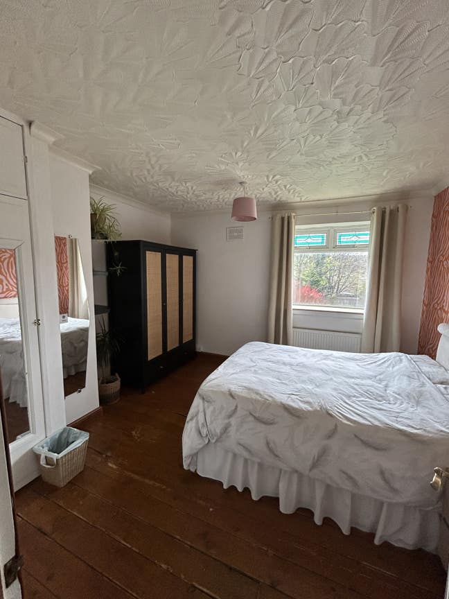 Spacious double room to rent in South Bristol Main Photo