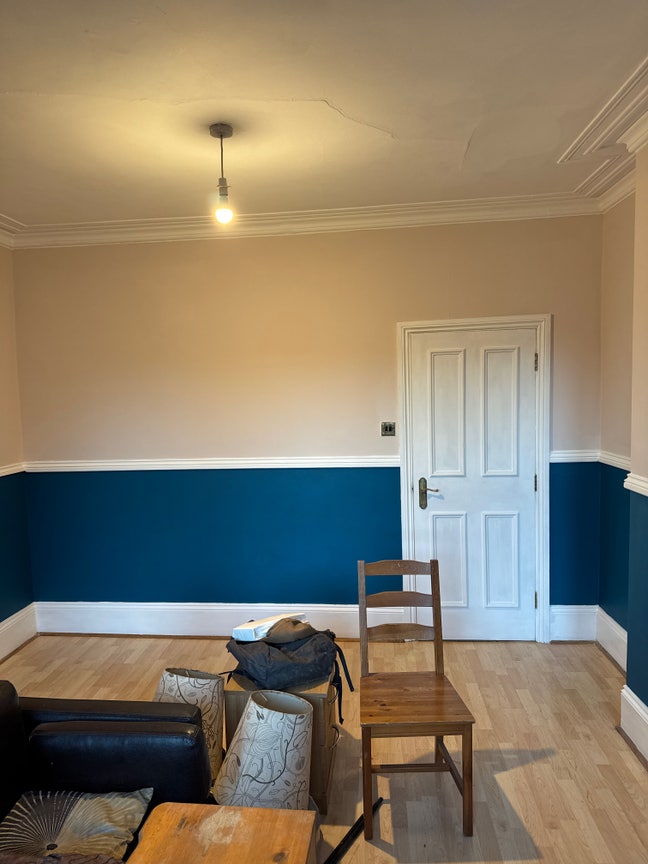 Bright and airy double bedroom flat Main Photo