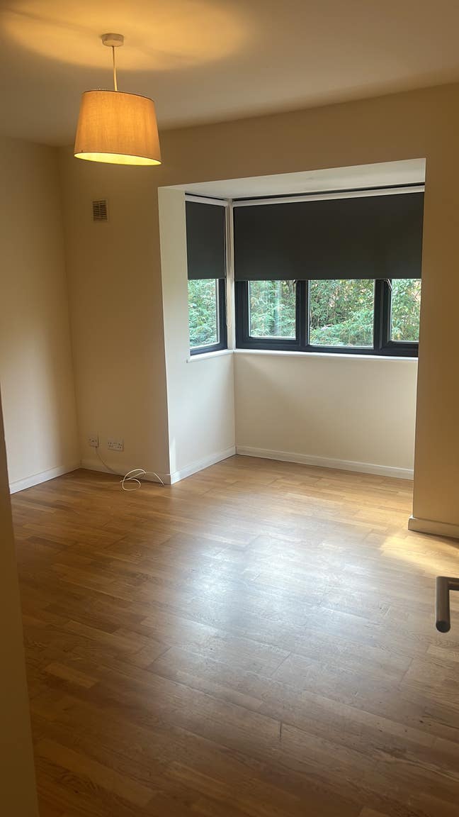 1 Bedroom Flat WD23 Main Photo