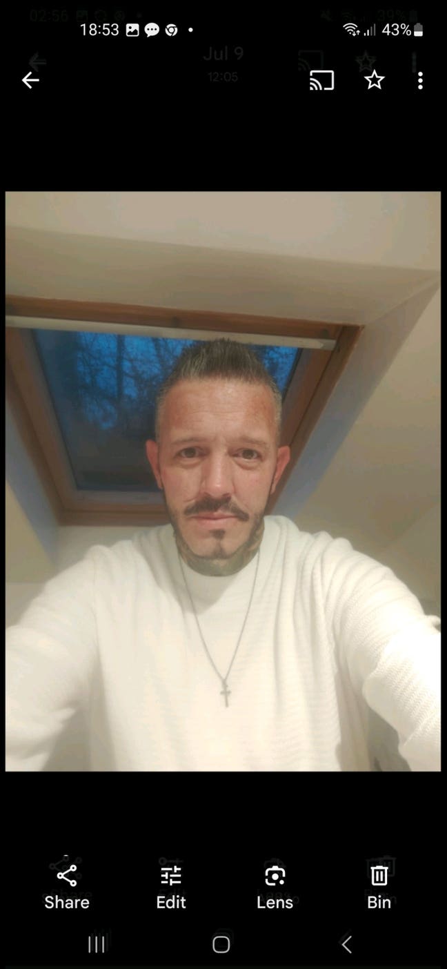 Modern clean bottom floor apartment  Main Photo