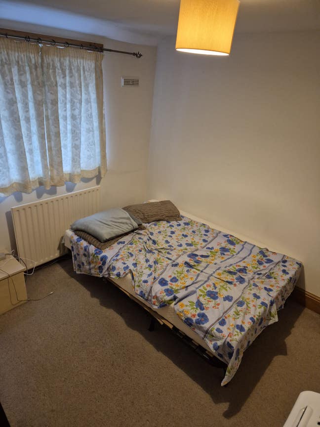 Room Available Main Photo