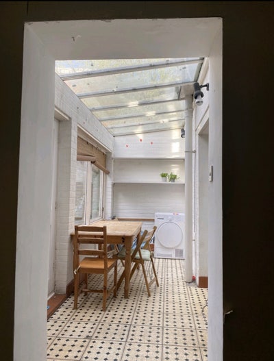 Bright double room available  Main Photo