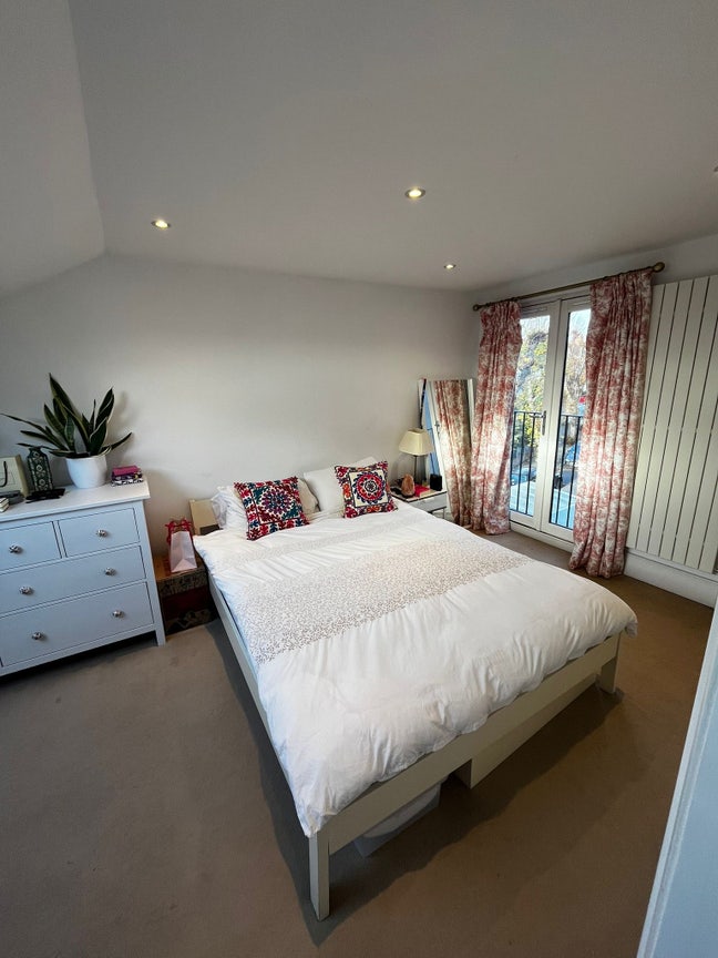 Double room with en-suite - Clapham South/Balham  Main Photo