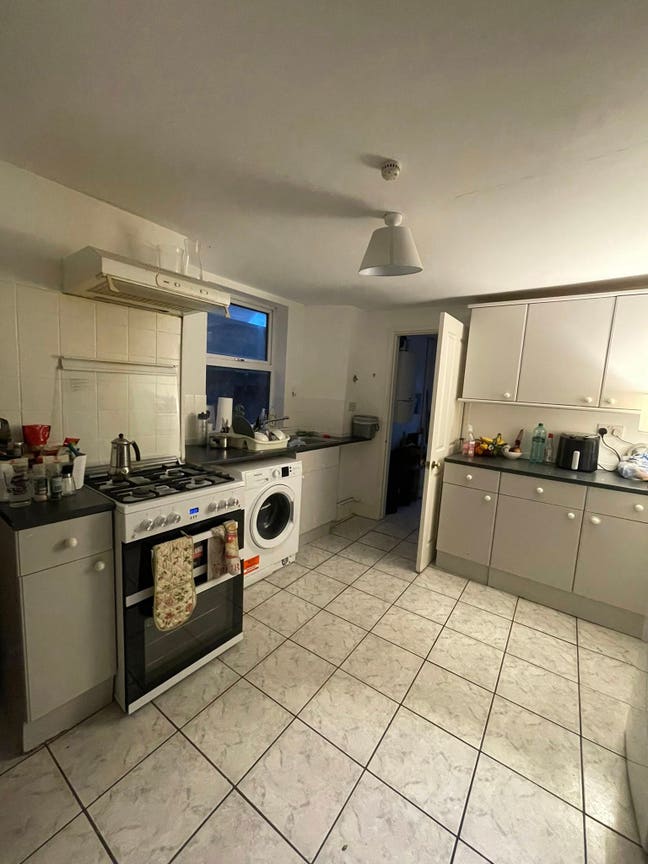 Sublet Available in Stoke Newington!  Main Photo