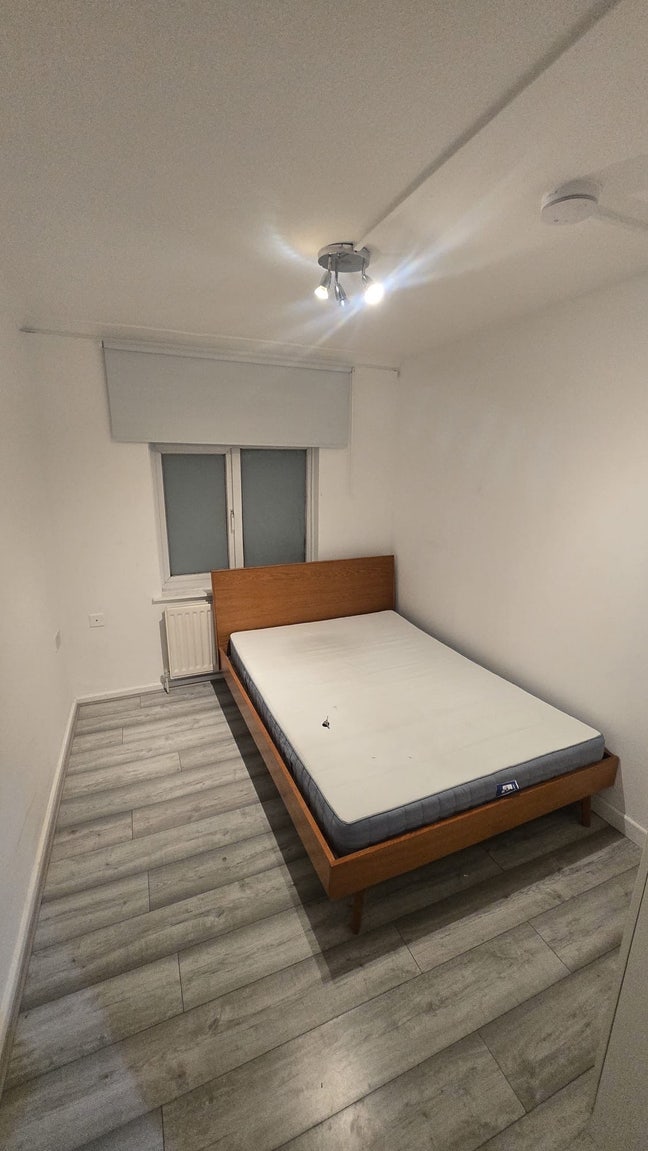 1 double room in Bethnal Green, all bills included Main Photo