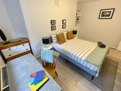 2-6 Month Let Rent Inc All Bills 2 Bedroom W2 Main Photo