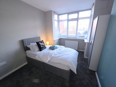 Four Modern En-Suite Rooms on Castle Street Main Photo