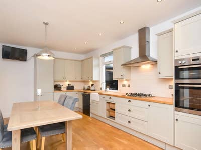 Double room for rent  Main Photo