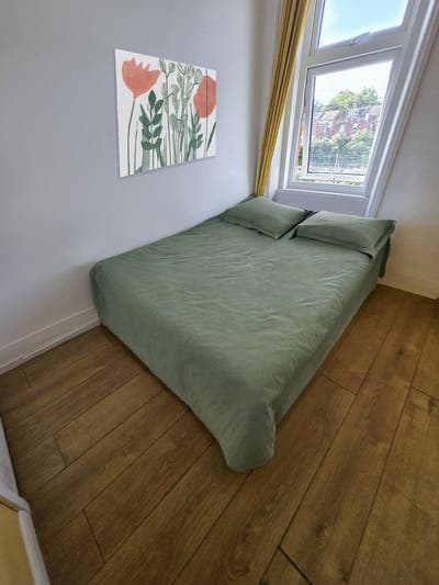 Queens Park Single Room | Bills Inc | 3m to Tube Main Photo