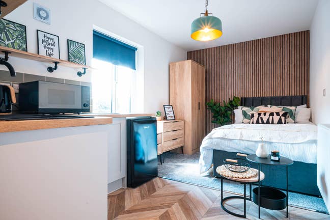 Stylish Luxury Ensuite near Rugby Town Centre Main Photo